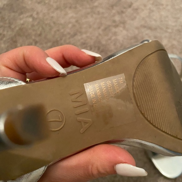 MIA Silver Strappy Sandals - Picture 3 of 5